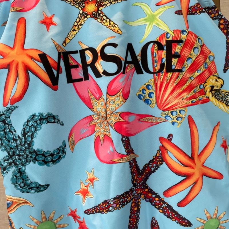 VERSACE